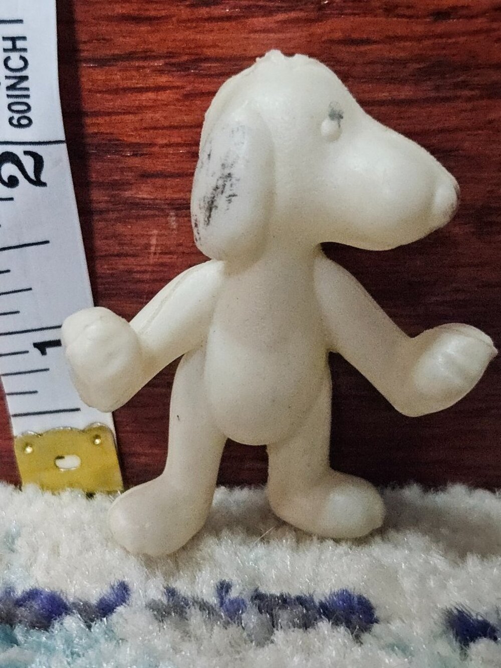 Vintage 1970s Snoopy Figure